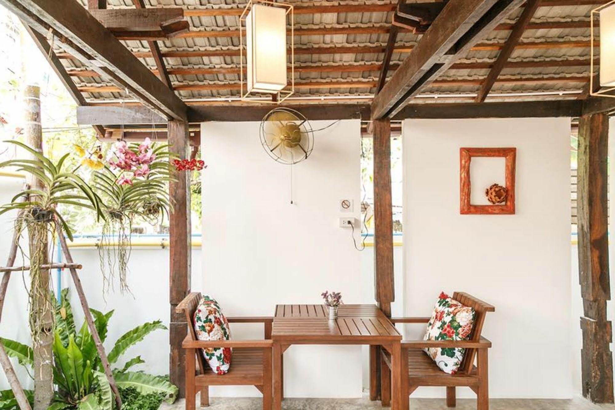 The Home Chiangmai Luxury Guesthouse Chiang Mai Exterior photo